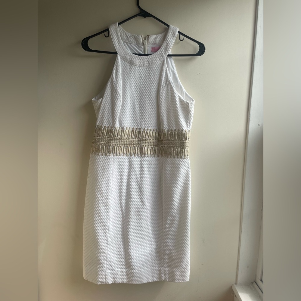 Lily Pulitzer white day dress with gold detail. Size: 2. Worn once